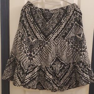 Life Style Black and White Skirt